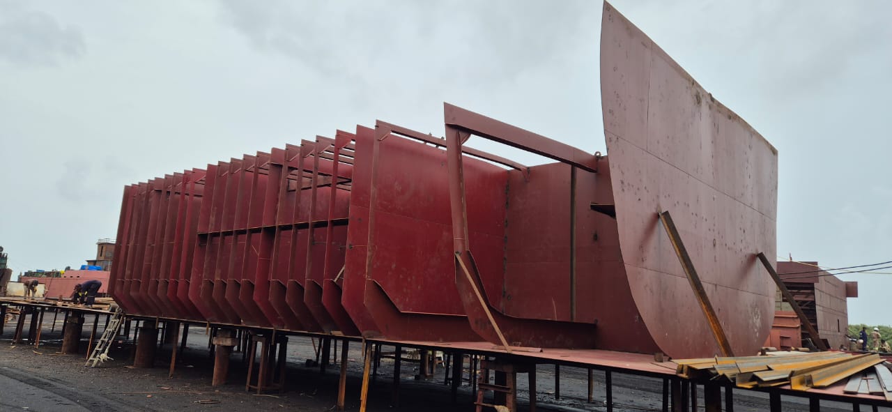 1000MT Oil Tanker